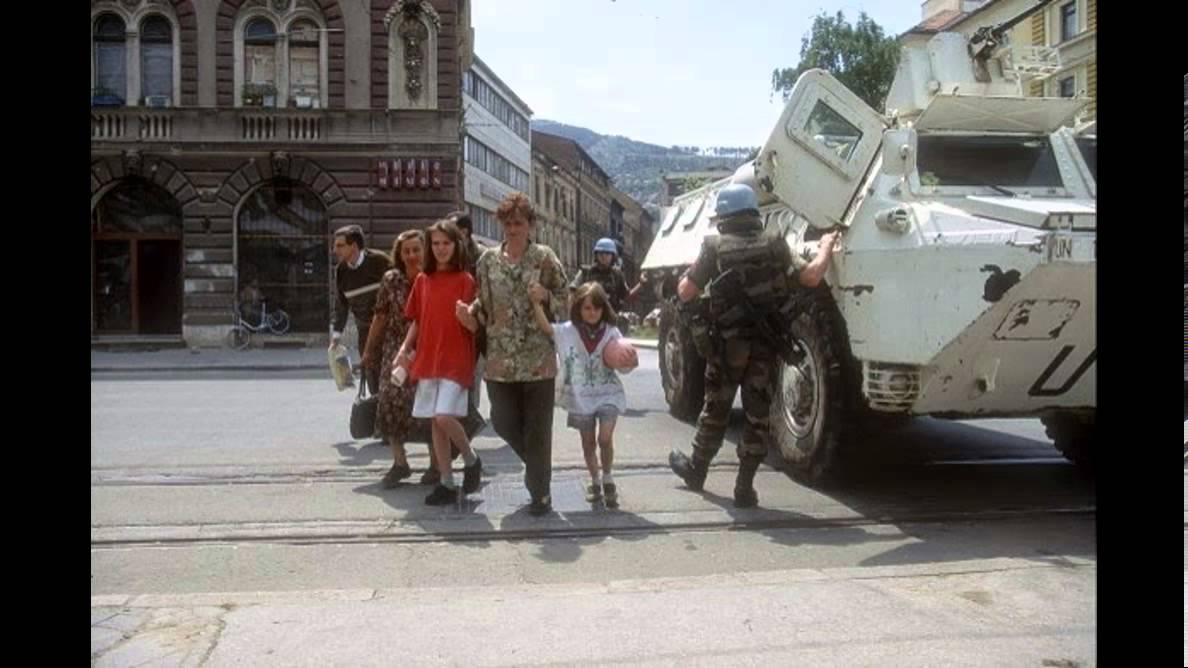 guerra de bosnia,tuzla,sarajevo,srbrenica,varios.