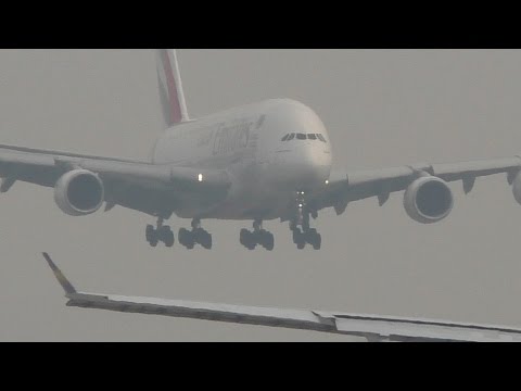 airbus a220 Emirates Super Jumbo A380 EK17 Landing Close up A6-EEJ