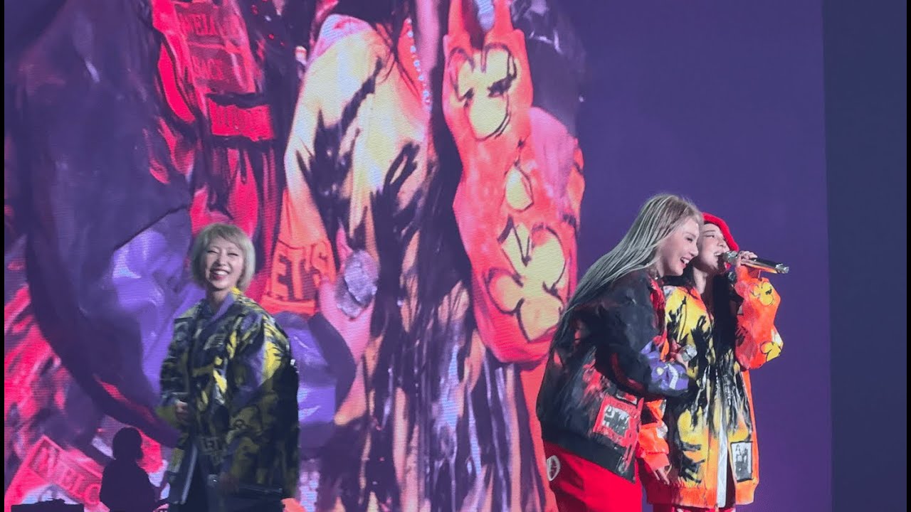 250412 2NE1  IN THE CLUB+KISS+YOU&I+PLEASE DON’T GO+2NE1 Medley