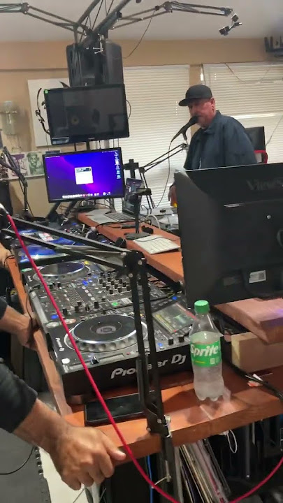 All groove house podcast