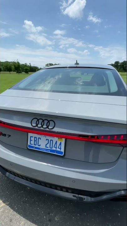 Audi RS7 Spoiler makes it look tough! #shorts