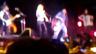 Enrique Esquivel General A La Tortura Shakira. Foro Sol 02042011