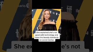 Celebrities Who Don T Use Social Media And Why They Don T 