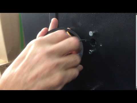 Changing The Battery On A Lagard Kaba Digital Safe Lock Youtube