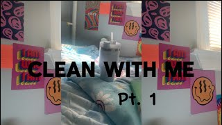 Clean my room with me desk top,tv stand