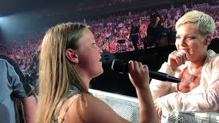 Video thumbnail of "Victoria Anthony Singing to Pink at Rogers Arena Vancouver #VicAndPink"