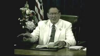 15. Daniel 11:35 - 11:37