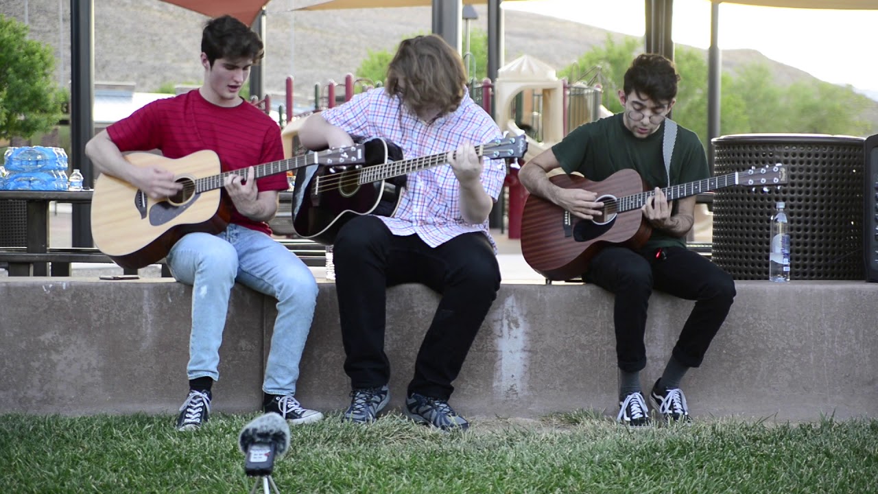 light pollution - fugue (live acoustic) auf YouTube ansehen light pollution - fugue (live acoustic) auf YouTube ansehen