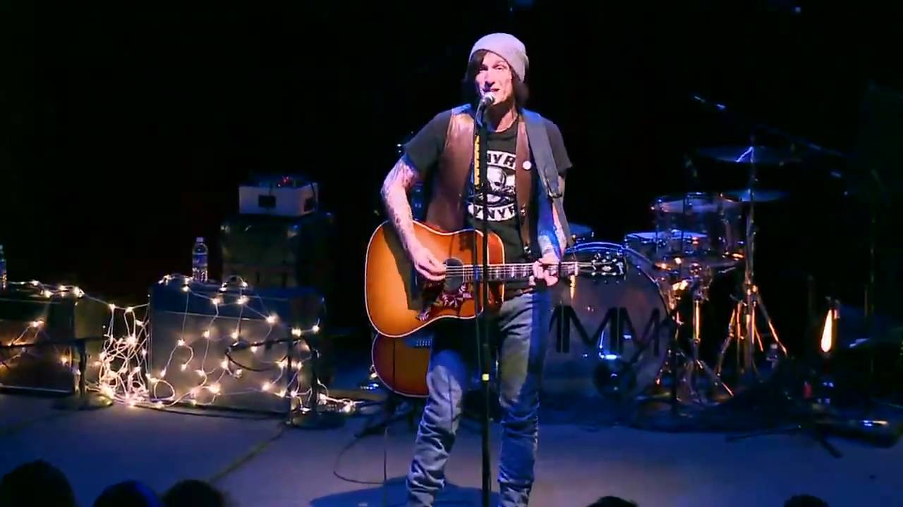 Butch Walker - Going Back / Going Home (Live in HD)