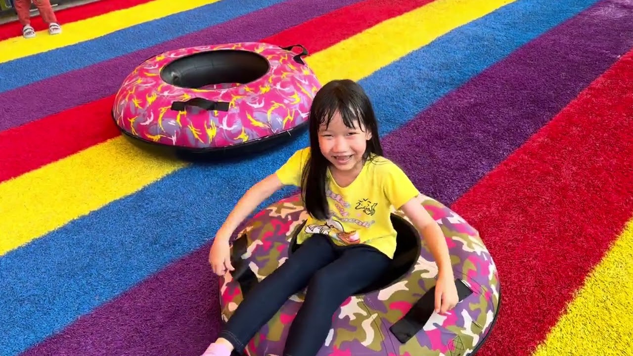 Main di The NicePlayland Purwokerto. Music: Happy Moments Musician: VN VideoEditor 