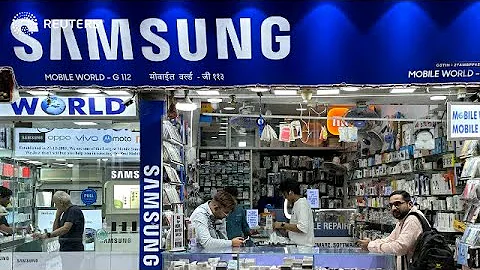 Samsung posts worst quarterly profit in 14 years