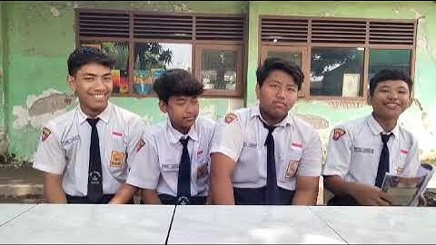 tugas informatika dari guru kita yaitu (Nur fatanah, s.Pd m.Pd) meriviu kantin sekolah