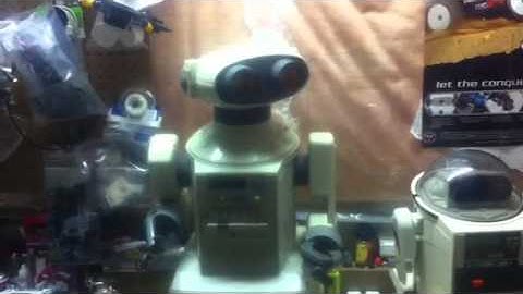 Tomy Omnibot 2000 project video 1