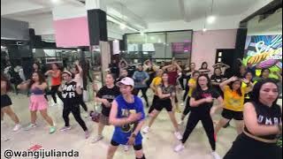 FEEL the VIBRATION / zumba / zin wangi / seira studio / inspire  by @adee.iacob1 @rafellebortos