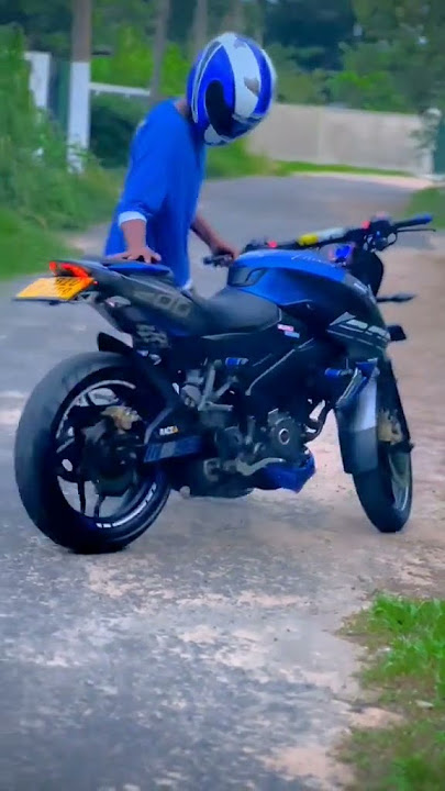 💥Bajaj Pulsar 200 Ns 💥 Bike Stunt Sri Lankan Bike 👑Stunt Wathsapp status bike lovers Tik Tok 👑