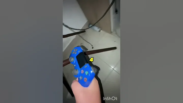 WHY YOU CAN'T USE PS4 controller With ps5 #shortsfeed #shorts #gaming