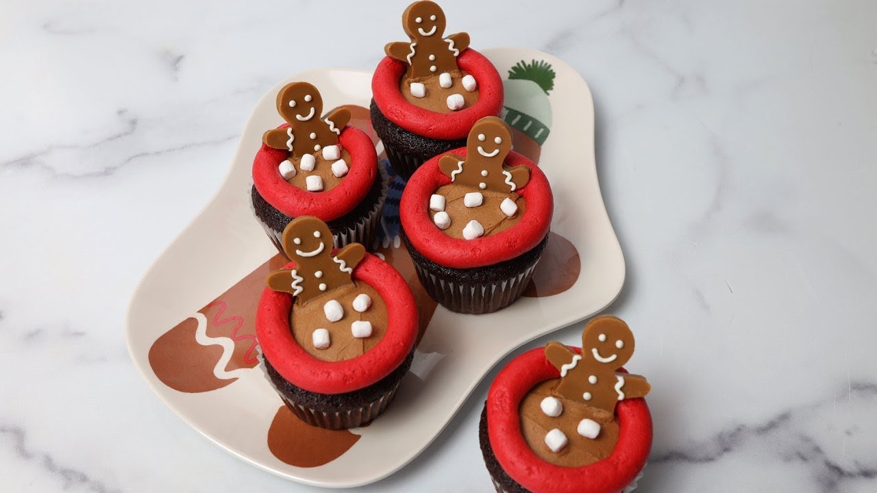 Gingerbread Man Cupcakes in Hot Cocoa Hot Tubs