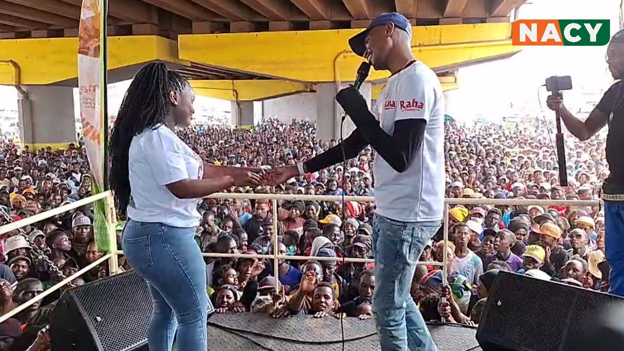 See what Samido did to Stacy wa Digital while performing in Githurai| Wakirumba| Gathemba| Kameme Fm