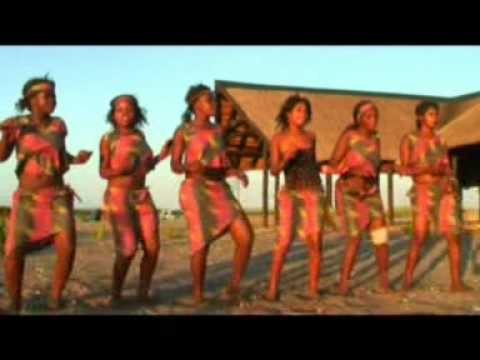 Tchiyanda dança do leste de Angola.