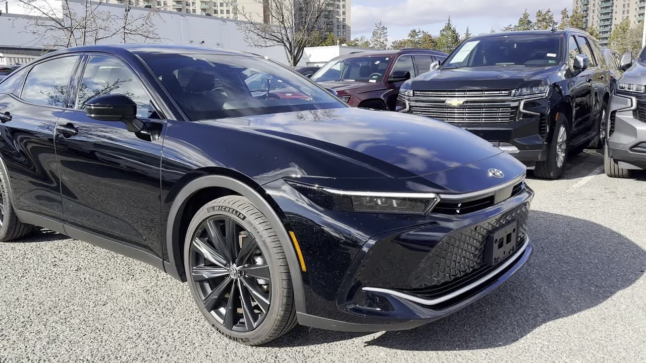 Used 2026 Toyota Crown XLE Alexandria, Ft. Washington, Springfield, Arlington, Fairfax