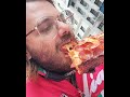 La pizza doppia a New York