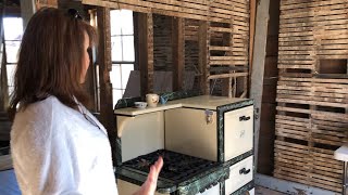 LOVE This Old Stove in my Victorian Cottage Christmas Update 2020