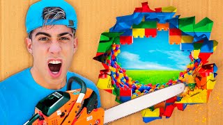 ESCAPANDO DE 100 CAPAS DE LEGOS !!