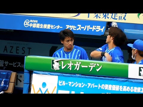 調子に乗ったDJ森敬斗、大田泰示に頭を引っ叩かれる
