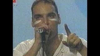 Delfins - Solta os prisioneiros (Timor Livre)