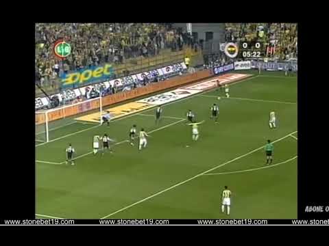 2005 | Anelka Ali Güneş'i maymuna çeviriyor