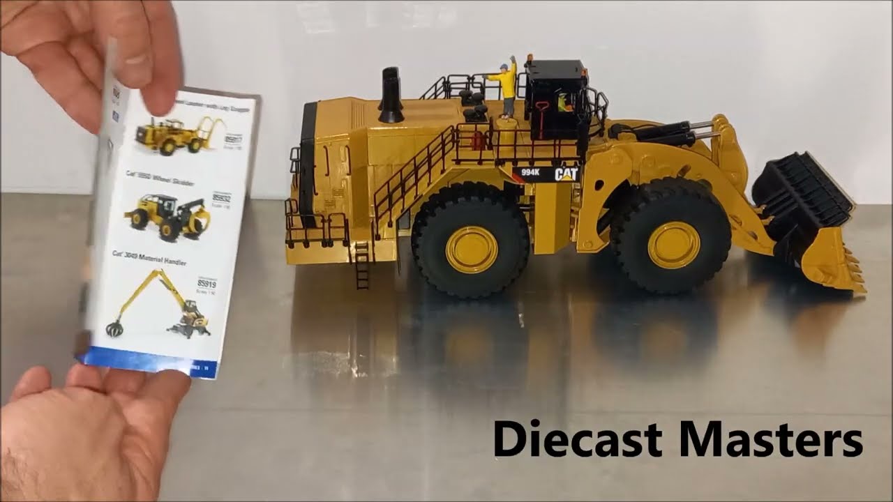 Caterpillar 994K Wheel Loader 1:50 scale. Diecast Masters - YouTube