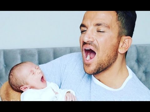 Video: Peter Andre And Emily MacDonagh thông báo sự tham gia của họ