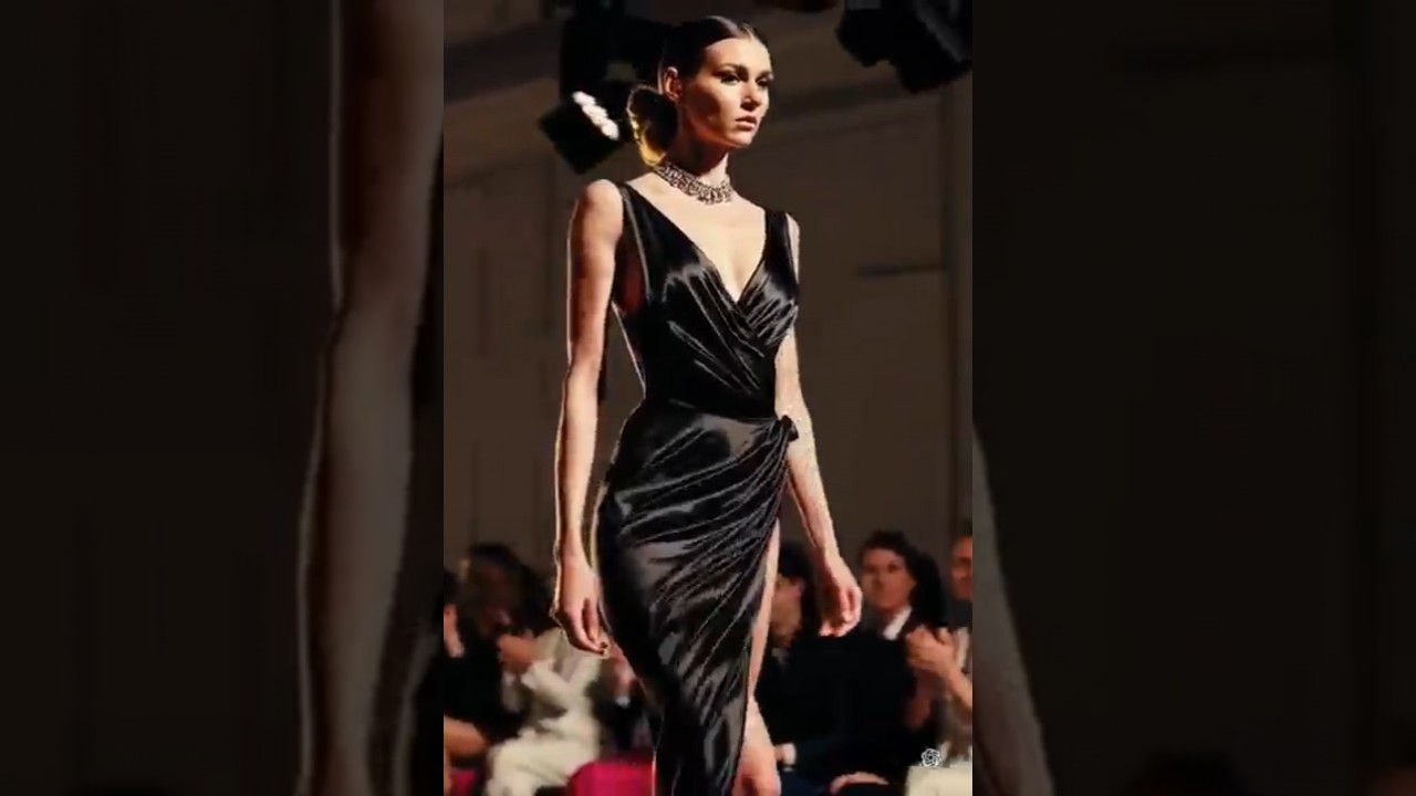 Luxury Fashion Show 2025 – Glamour, Colors & Elegance ✨ 