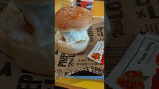 Food Lovers #barish #junkfood #streetfood #foodiesofinstagram #foodsnfeasts ##youtubeshorts