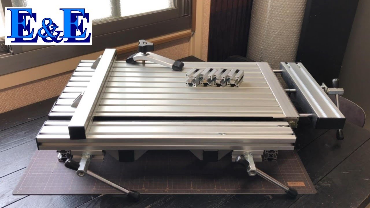 省スペース作業台  Space-saving workbench