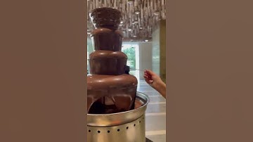 Chocolate fountain
