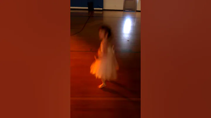Moo dancin