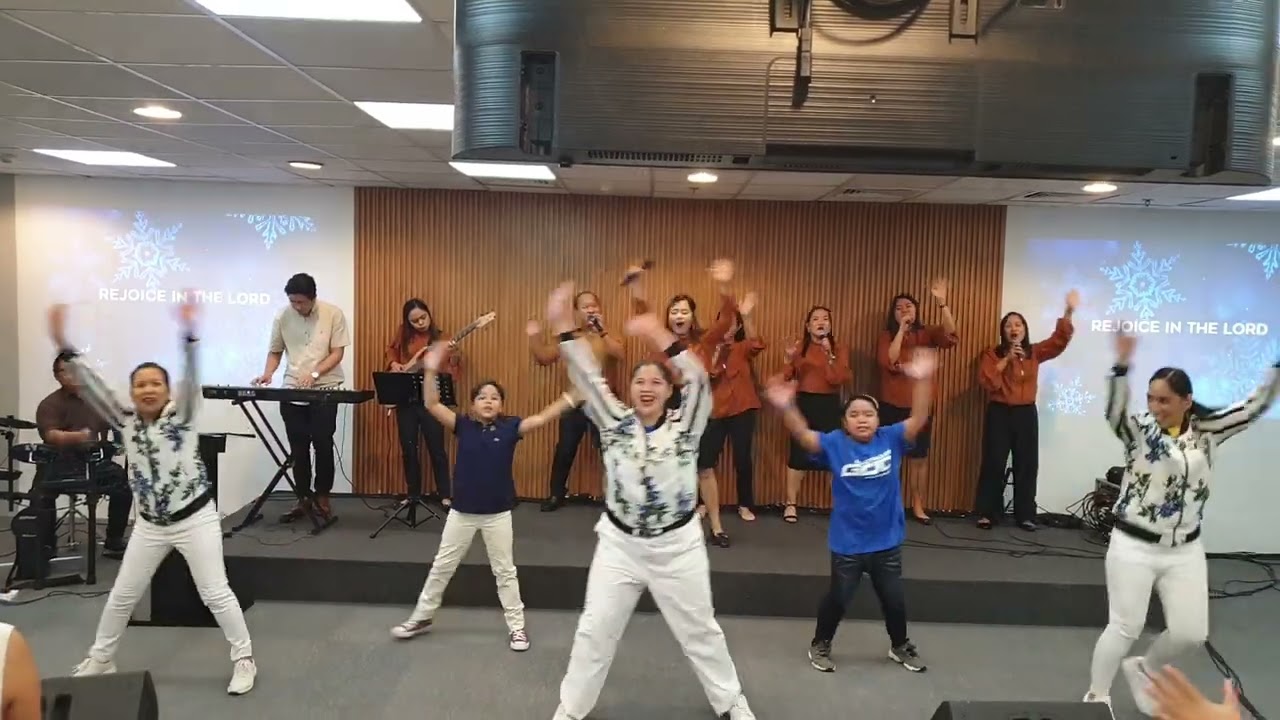 TRIUNE: I LOVE TO BE IN YOUR PRESENCE/THIS IS THE DAY THAT THE LORD HAS MADE/JESUS YOU ARE GLORIOUS