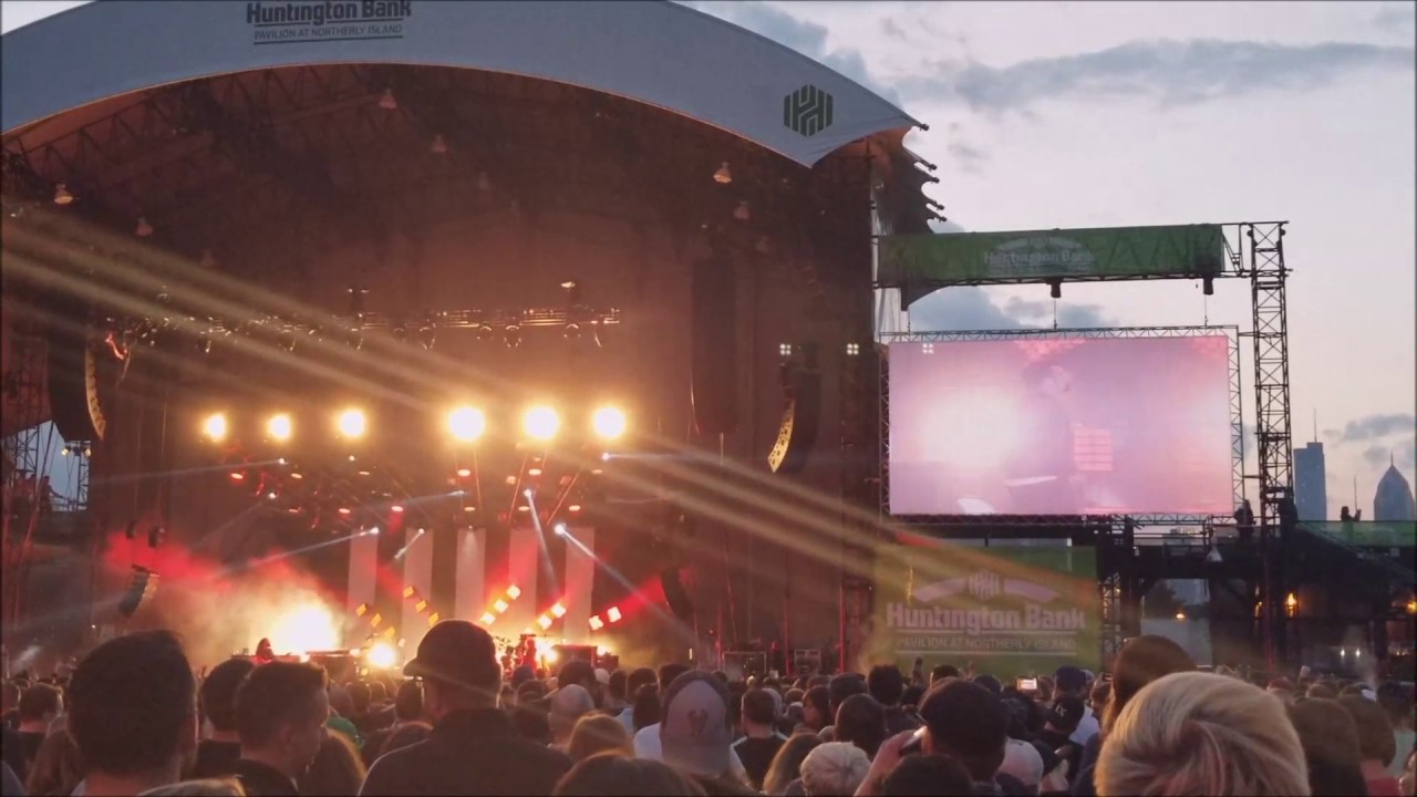 Deftones - Back to School (Mini Maggit) @ Huntington Bank Pavilion, Chicago IL