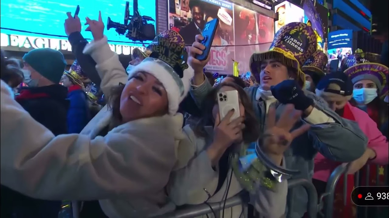 New Year’s Eve In Times Square Ball Drop 2022!!