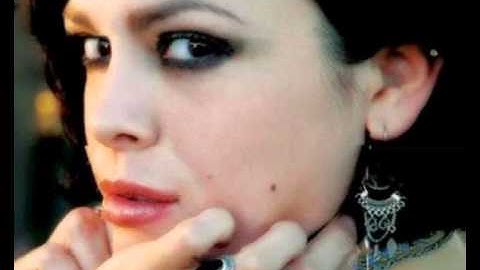 Thumbnail of No Es Dificil - Annette Moreno