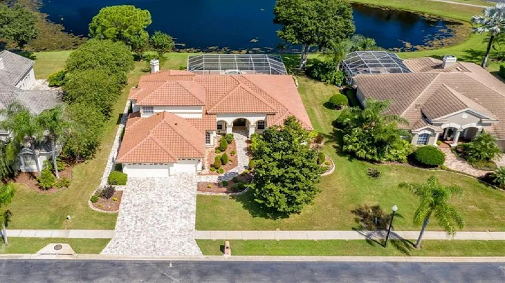 377 TALL OAK TRAIL, TARPON SPRINGS, FL Presented b...