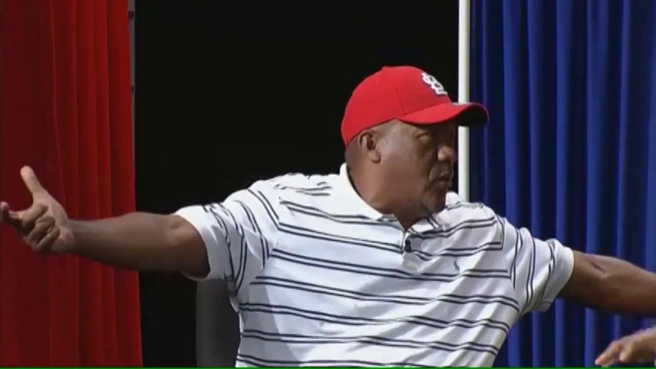 Reyes del Humor /Michael Vega Presentan  Dialogando Con Fingo Sarg  Espinoza