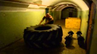 Michael Vysochanskii. Training session: Medley: Farmer Walk 140 kg x2/25m + Tyre flip 450kg/5,5rep