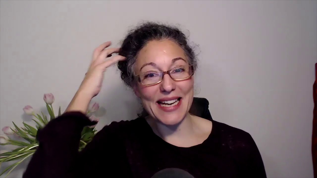 Moon conjunct Venus in Aquarius: Togetherness, connection and affection