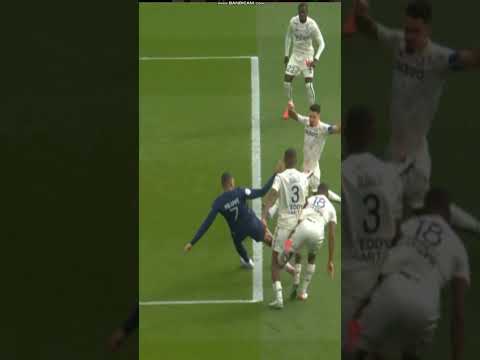 Paris Saint Germain Lille 4 3 Goals And Highlights Part 1