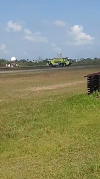 American Airlines emergency landing in Belize!