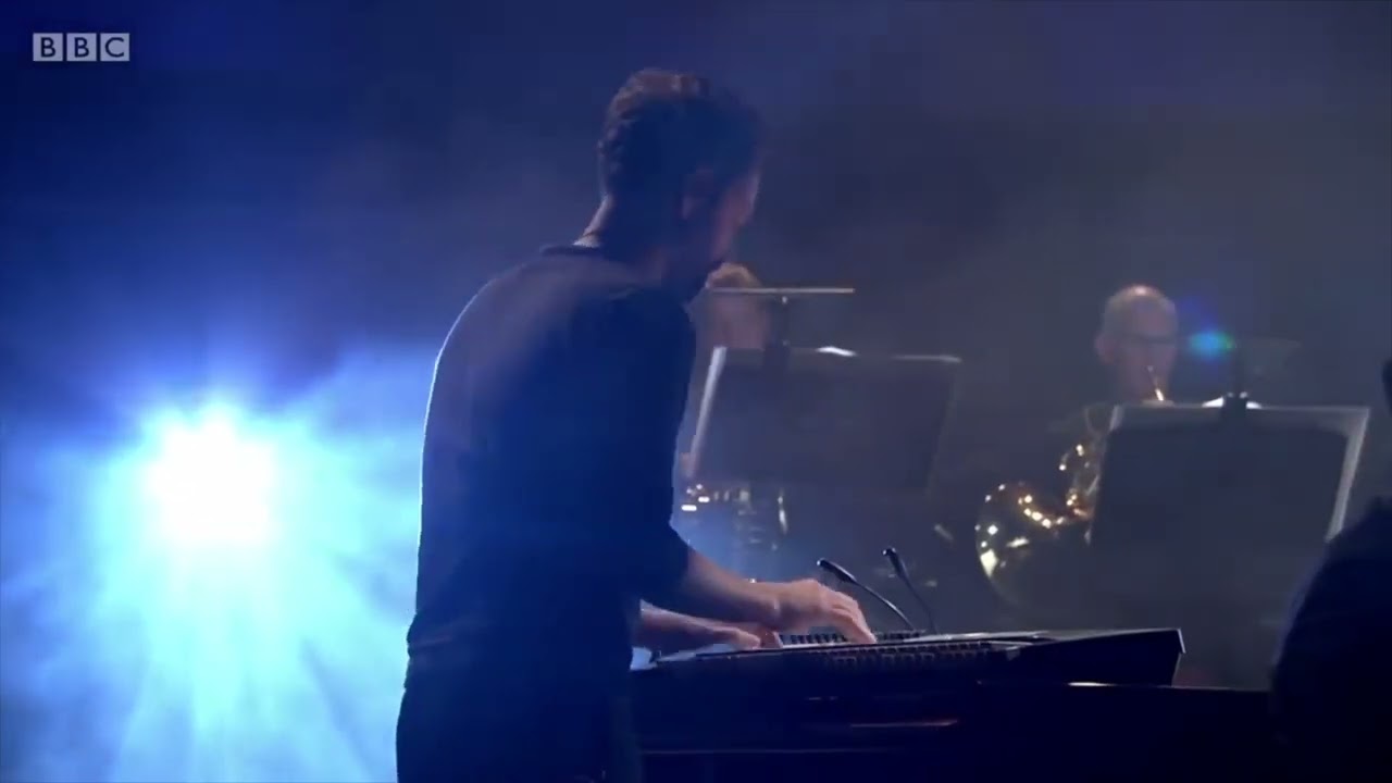 Guarda Atomos VII - BBC Proms 2015 su YouTube Guarda Atomos VII - BBC Proms 2015 su YouTube