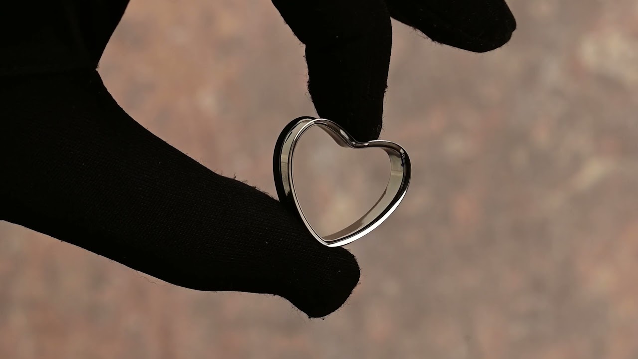 Silver Heart Shaped Steel Tunnel / Plug / Gauge