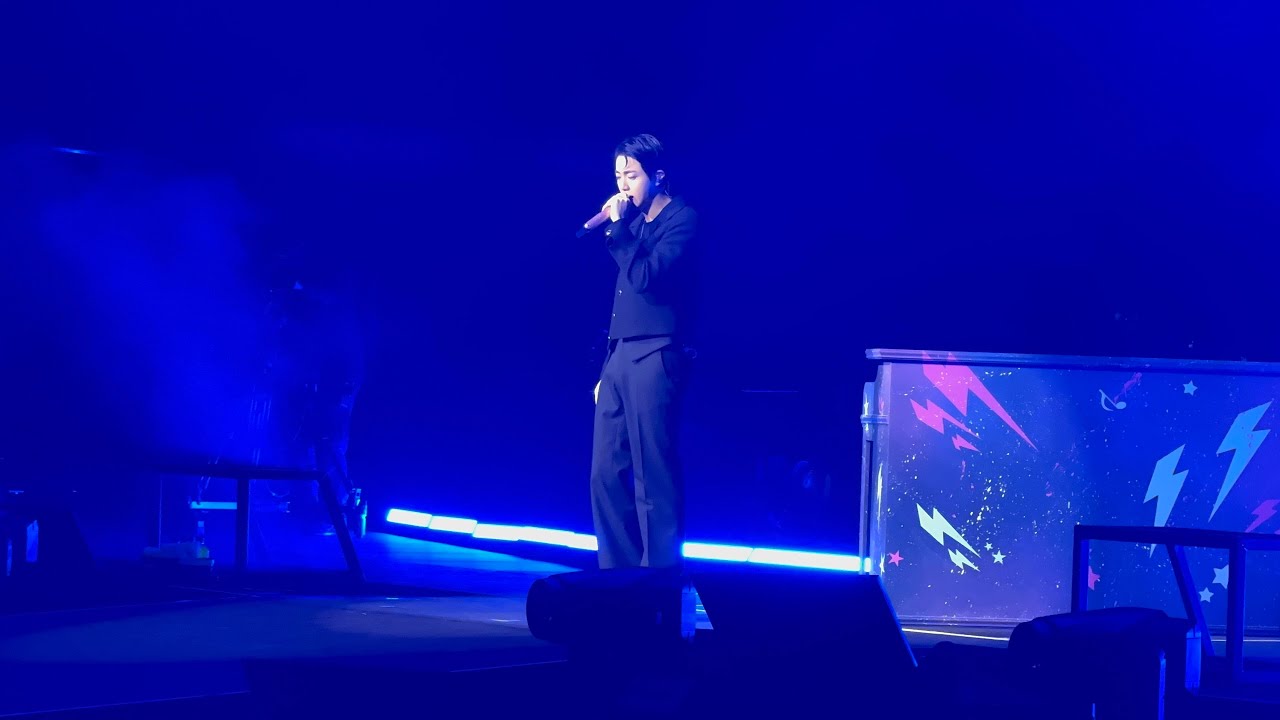 250718 Jin Background Anaheim D2 Run Seokjin Ep Tour Concert Fancam BTS